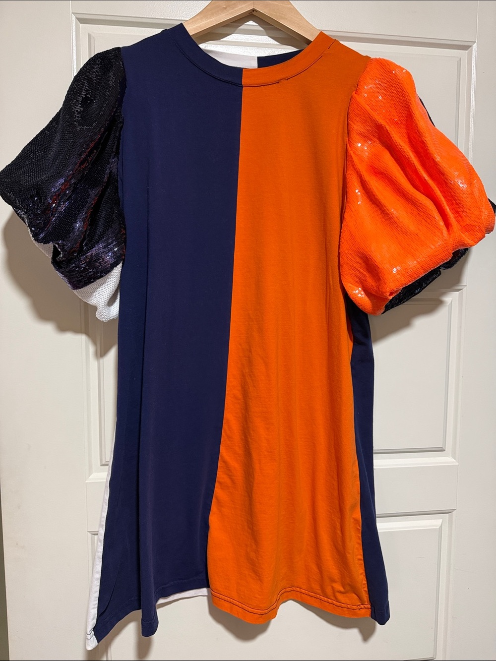 QUEEN OF SPARKLES Navy & Orange Colorblock Puff-Sleeve Mini Dress game Auburn